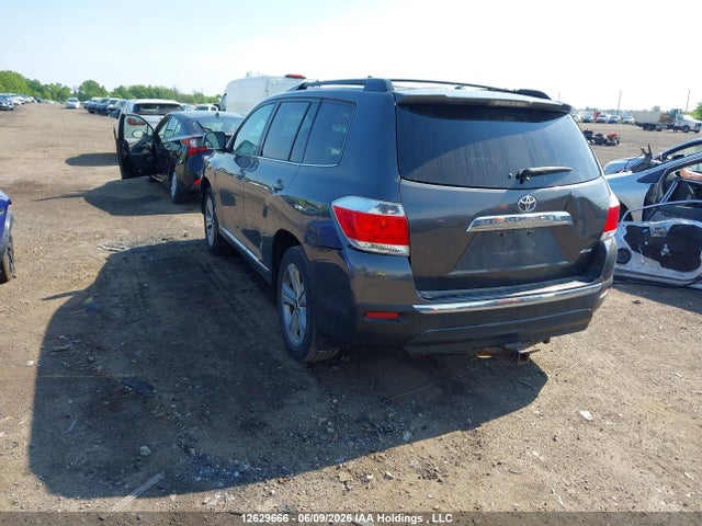 12629666 :رقم المزاد ، 5TDBK3EHXCS163985 vin ، 2012 Toyota Highlander V6 مزاد بيع