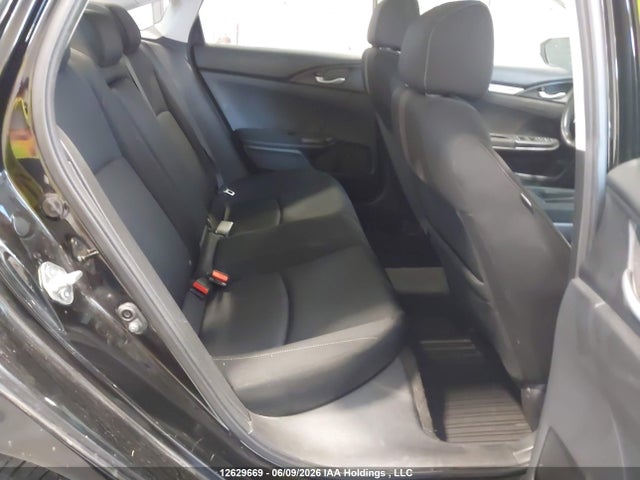 2HGFC2F77KH040111 Honda CIVIC EX