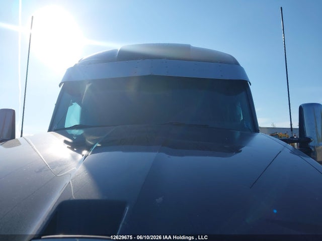 Продажа на аукционе авто 2019 Kenworth Construction T680, vin: 1XKYDP9X4KJ947057, номер лота: 12629675