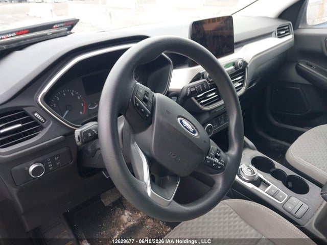 Продажа на аукционе авто 2022 Ford Escape Se, vin: 1FMCU9G62NUA77223, номер лота: 12629677