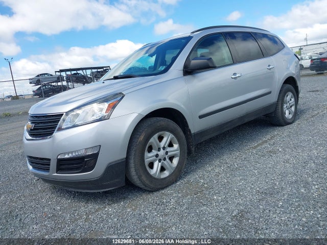 Chevrolet Traverse Ls 2017 1GNKVFKD9HJ350270 Image 2