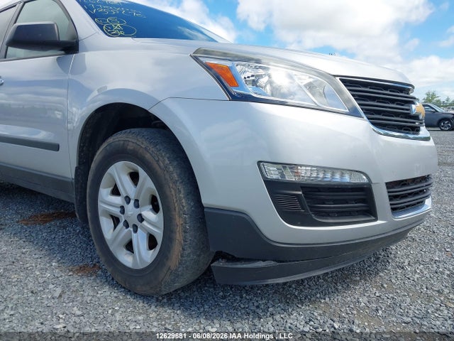 Chevrolet Traverse Ls 2017 1GNKVFKD9HJ350270 Image 6