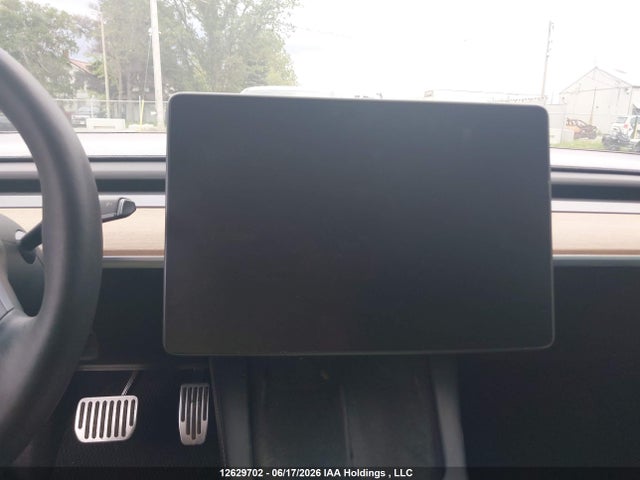 2022 Tesla Model 3 Rwd/standard Range მანქანა იყიდება აუქციონზე, vin: 5YJ3E1EA1NF164632, აუქციონის ნომერი: 12629702