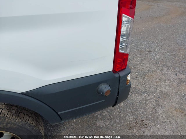 Ford Transit T-250 2018 1FTYR2CM6JKB26999 Image 20