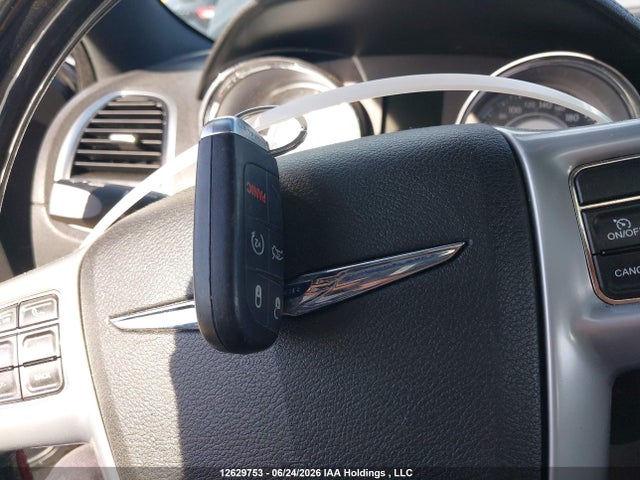12629753 :رقم المزاد ، 2C3CCAET5DH718338 vin ، 2013 Chrysler 300c مزاد بيع
