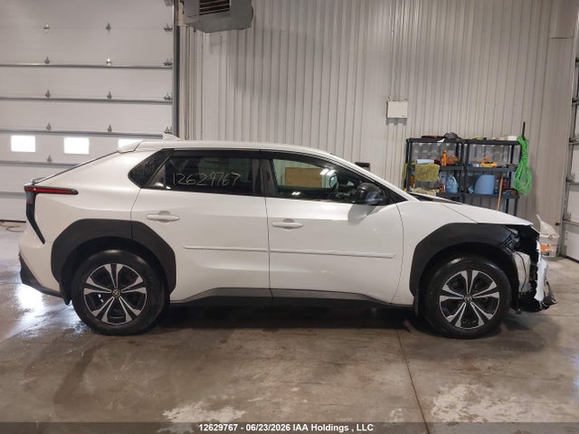 Продаж на аукціоні авто 2023 Toyota Bz4x Xle/limited, vin: JTMAAAAA5PA001910, номер лоту: 12629767