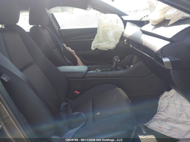 Продажа на аукционе авто 2024 Mazda Mazda3, vin: JM1BPAKMXR1656062, номер лота: 12629768