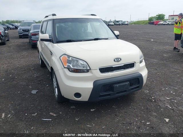 12629787 :رقم المزاد ، KNDJT2A28A7153144 vin ، 2010 Kia Soul مزاد بيع