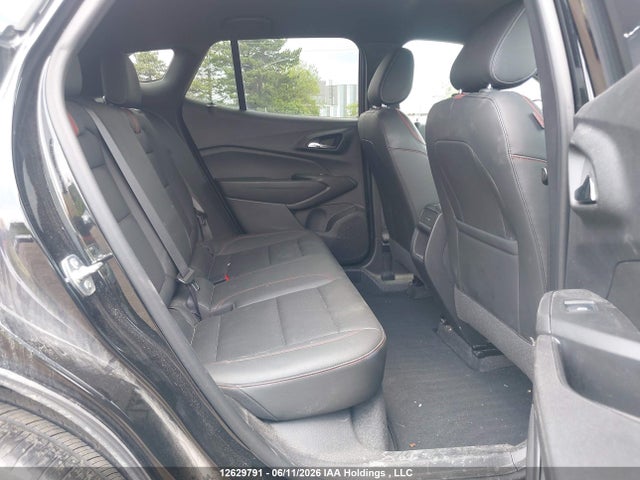 Chevrolet Trax 2025 KL77LJE23SC055160 Image 8