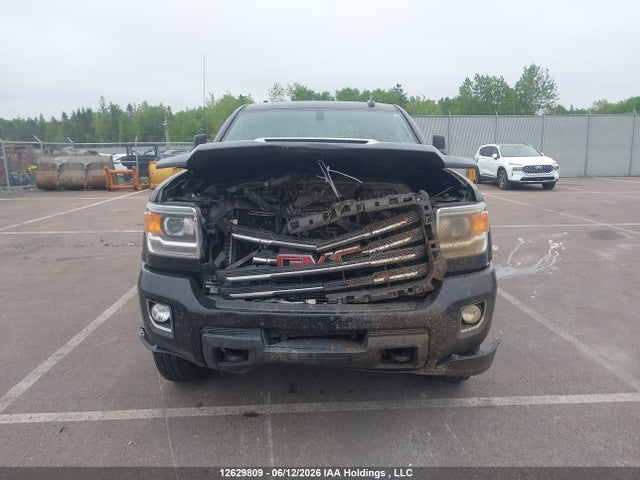 1GT12TEY0JF134729 GMC Sierra 2500hd Slt