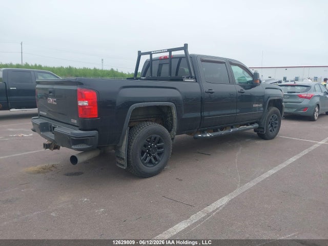 1GT12TEY0JF134729 GMC Sierra 2500hd Slt