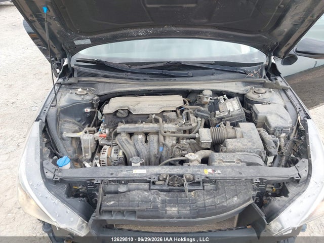 12629810 :رقم المزاد ، KMHLM4AG1MU095537 vin ، 2021 Hyundai Elantra Preferred Ivt With Sun And Tech Package مزاد بيع
