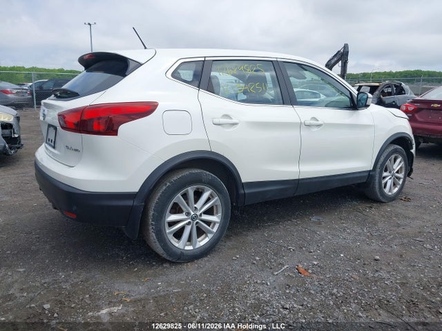 2019 Nissan Qashqai S/sl/sv მანქანა იყიდება აუქციონზე, vin: JN1BJ1CR0KW342511, აუქციონის ნომერი: 12629825
