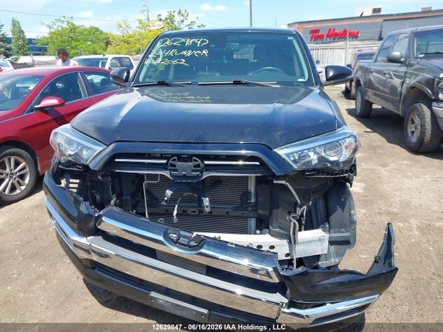 2020 Toyota 4runner Sr5/sr5 Premium/venture/limited/night Shade/trd Off Road/trd Off Road Premium/trd Pro მანქანა იყიდება აუქციონზე, vin: JTEBU5JR1L5812062, აუქციონის ნომერი: 12629847