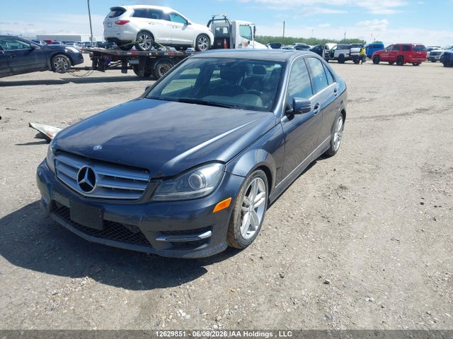 Продажа на аукционе авто 2013 Mercedes-benz C 300 4matic, vin: WDDGF8ABXDA847576, номер лота: 12629851