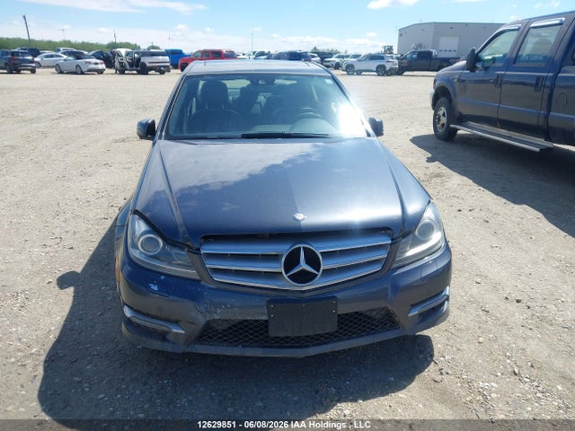 Продажа на аукционе авто 2013 Mercedes-benz C 300 4matic, vin: WDDGF8ABXDA847576, номер лота: 12629851