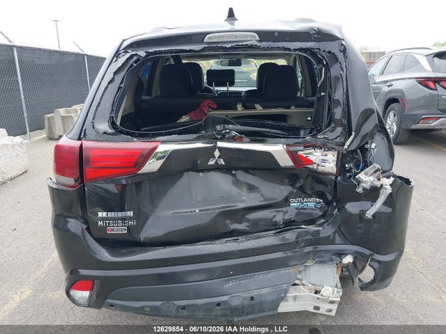 12629854 :رقم المزاد ، JA4J24A56JZ619693 vin ، 2018 Mitsubishi Outlander Phev مزاد بيع