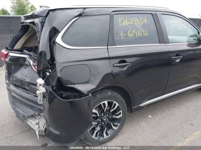 12629854 :رقم المزاد ، JA4J24A56JZ619693 vin ، 2018 Mitsubishi Outlander Phev مزاد بيع