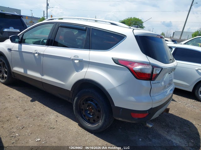 Ford Escape Titanium 2017 1FMCU9J98HUA33492 Image 3