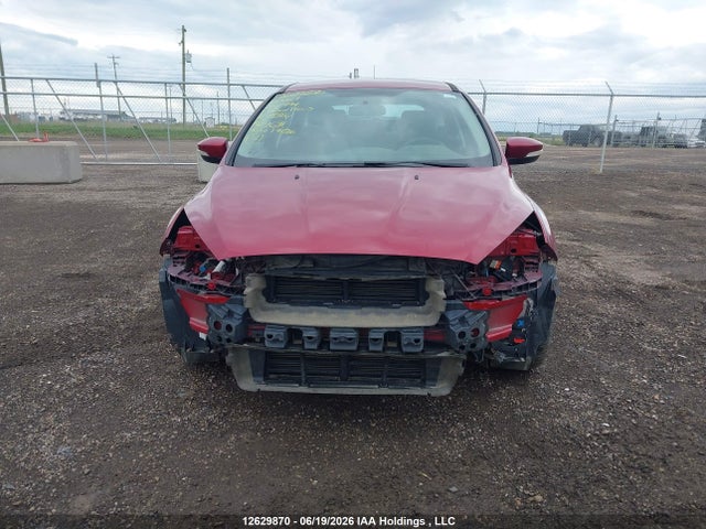 Ford FOCUS SE 2017 1FADP3K21HL200494 Image 13