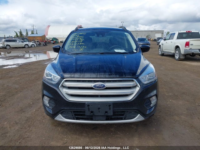 12629886 :رقم المزاد ، 1FMCU0HDXJUB65018 vin ، 2018 Ford Escape Sel مزاد بيع