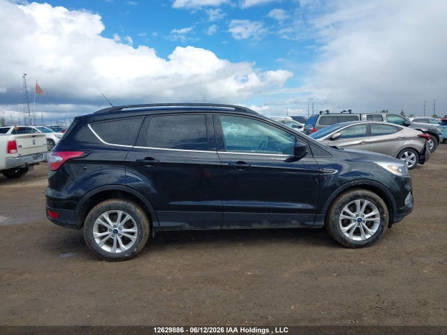12629886 :رقم المزاد ، 1FMCU0HDXJUB65018 vin ، 2018 Ford Escape Sel مزاد بيع
