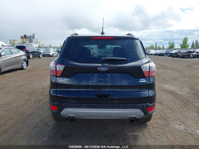 12629886 :رقم المزاد ، 1FMCU0HDXJUB65018 vin ، 2018 Ford Escape Sel مزاد بيع