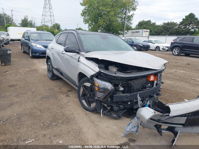2024 KM8HE3A66RU004063 main image