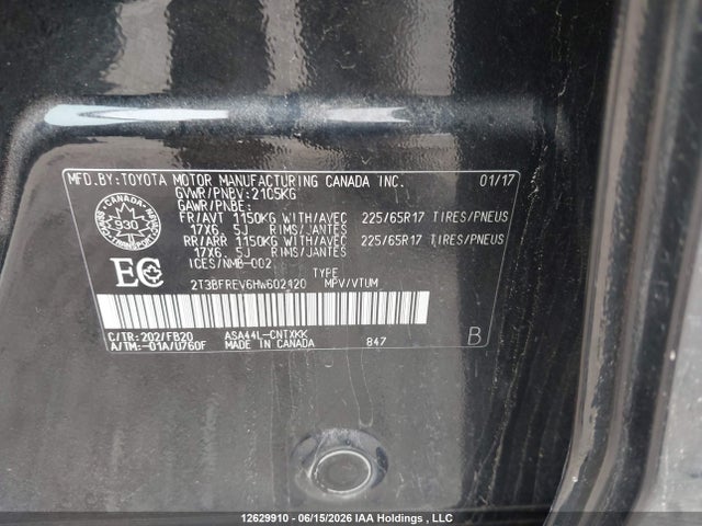 Продажа на аукционе авто 2017 Toyota Rav4 Le, vin: 2T3BFREV6HW602120, номер лота: 12629910
