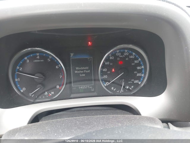 Продажа на аукционе авто 2017 Toyota Rav4 Le, vin: 2T3BFREV6HW602120, номер лота: 12629910