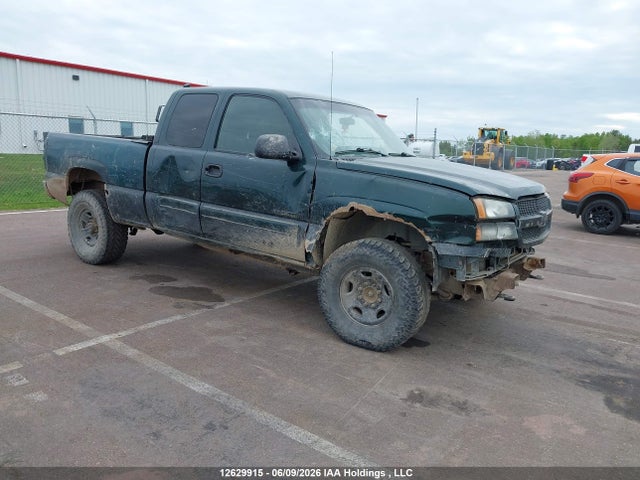 2004 Chevrolet Silverado K2500 Heavy Duty მანქანა იყიდება აუქციონზე, vin: 1GCHK29U04E252693, აუქციონის ნომერი: 12629915