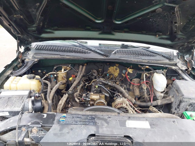 2004 Chevrolet Silverado K2500 Heavy Duty მანქანა იყიდება აუქციონზე, vin: 1GCHK29U04E252693, აუქციონის ნომერი: 12629915