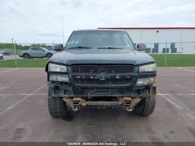 2004 Chevrolet Silverado K2500 Heavy Duty მანქანა იყიდება აუქციონზე, vin: 1GCHK29U04E252693, აუქციონის ნომერი: 12629915