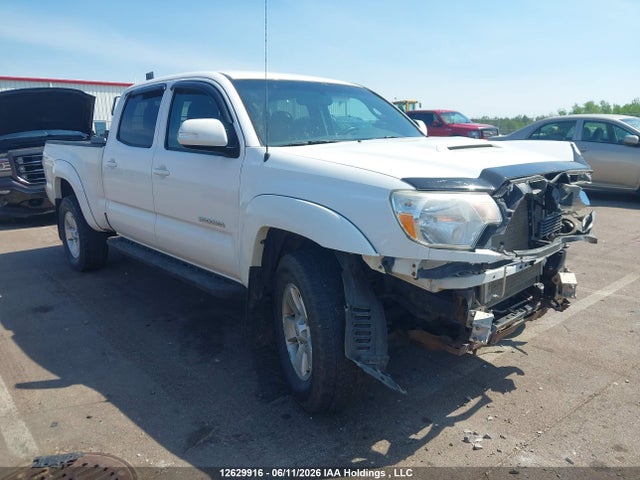 2015 Toyota Tacoma Double Cab Long Bed მანქანა იყიდება აუქციონზე, vin: 5TFMU4FN9FX033918, აუქციონის ნომერი: 12629916