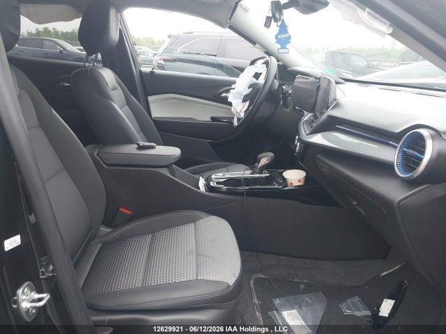 Chevrolet TRAX 1LT 2025 KL77LHE2XSC102760 Image 5