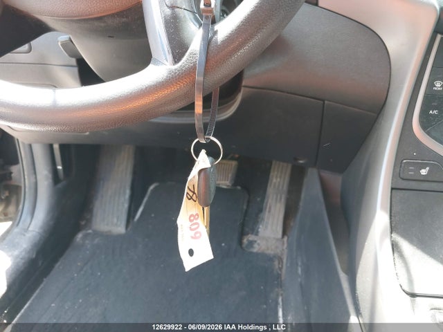 5NPDH4AE5FH601802 Hyundai Elantra