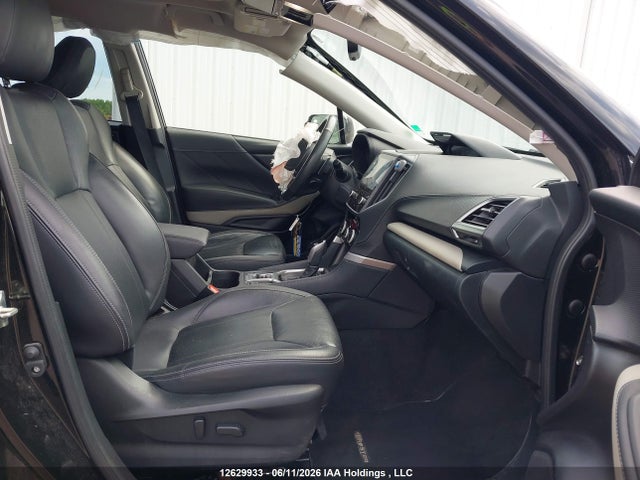 JF2SKEPC4NH422332 Subaru Forester Limited