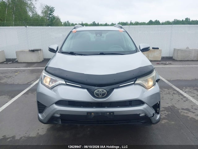 2T3ZFREV7HW372831 Toyota RAV4 LE
