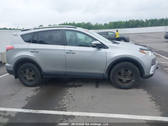 2T3ZFREV7HW372831 Toyota RAV4 LE