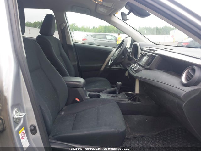 2T3ZFREV7HW372831 Toyota RAV4 LE