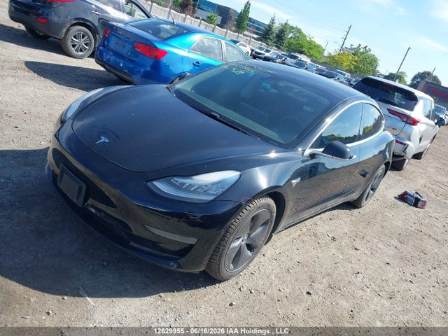Tesla Model 3 Long Range/performance 2019 5YJ3E1EB7KF267929 Image 2