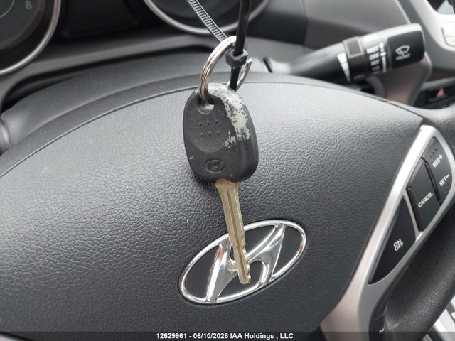 12629961 :رقم المزاد ، 5NPDH4AE0CH068995 vin ، 2012 Hyundai Elantra مزاد بيع