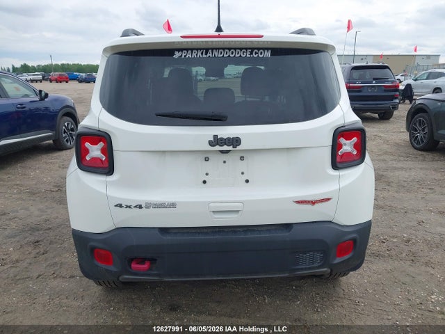 12627991 :رقم المزاد ، ZACNJDC14NPN95853 vin ، 2022 Jeep Renegade Trailhawk مزاد بيع