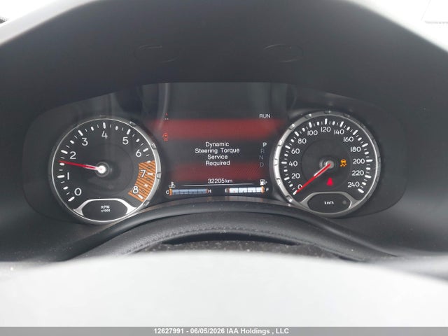 12627991 :رقم المزاد ، ZACNJDC14NPN95853 vin ، 2022 Jeep Renegade Trailhawk مزاد بيع