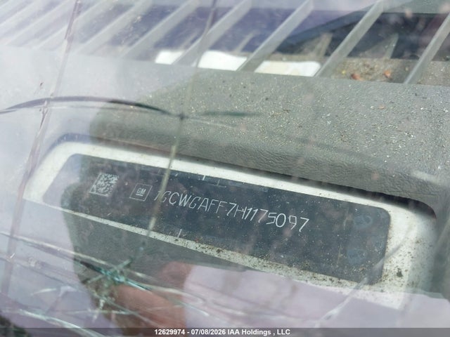12629974 :رقم المزاد ، 1GCWGAFF7H1175097 vin ، 2017 Chevrolet Express G2500 مزاد بيع