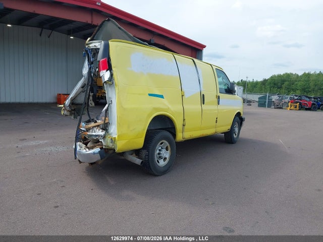 12629974 :رقم المزاد ، 1GCWGAFF7H1175097 vin ، 2017 Chevrolet Express G2500 مزاد بيع
