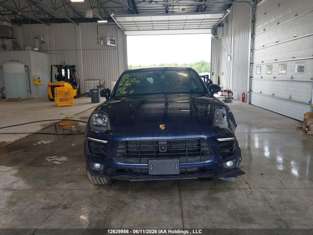 Porsche Macan 2018 WP1AA2A52JLB24759 Image 12