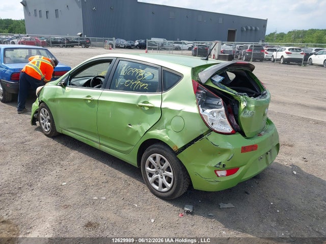 12629989 :رقم المزاد ، KMHCT5AE4CU049142 vin ، 2012 Hyundai Accent مزاد بيع