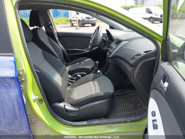 12629989 :رقم المزاد ، KMHCT5AE4CU049142 vin ، 2012 Hyundai Accent مزاد بيع
