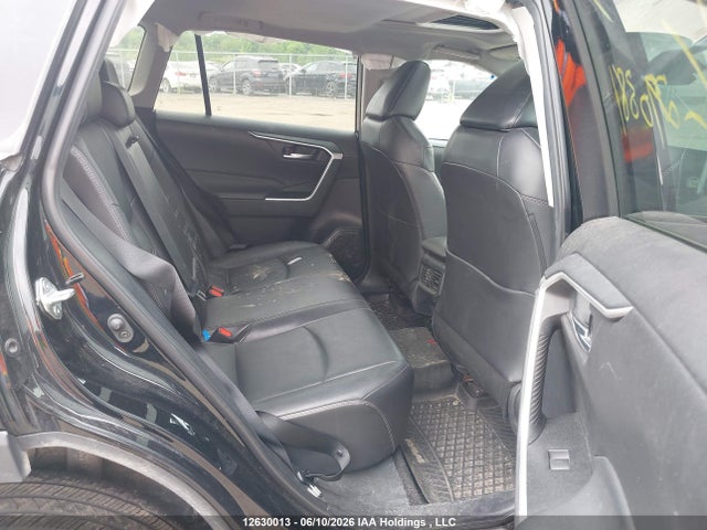 Toyota RAV4 2022 2T3R1RFV5NC290381 Image 8
